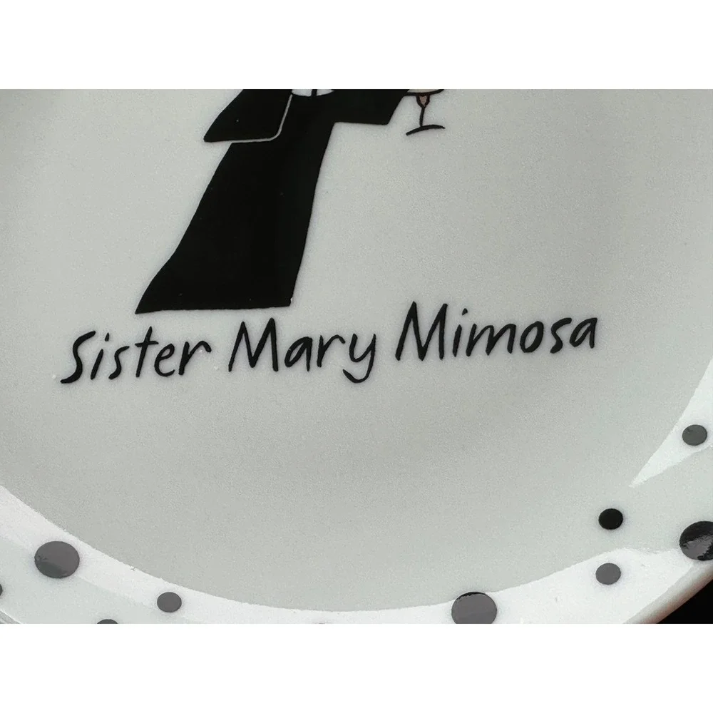 Santa Barbara Whimsy Jill Seale Sister Mary Mimosa Manhattan Plates Set of 2